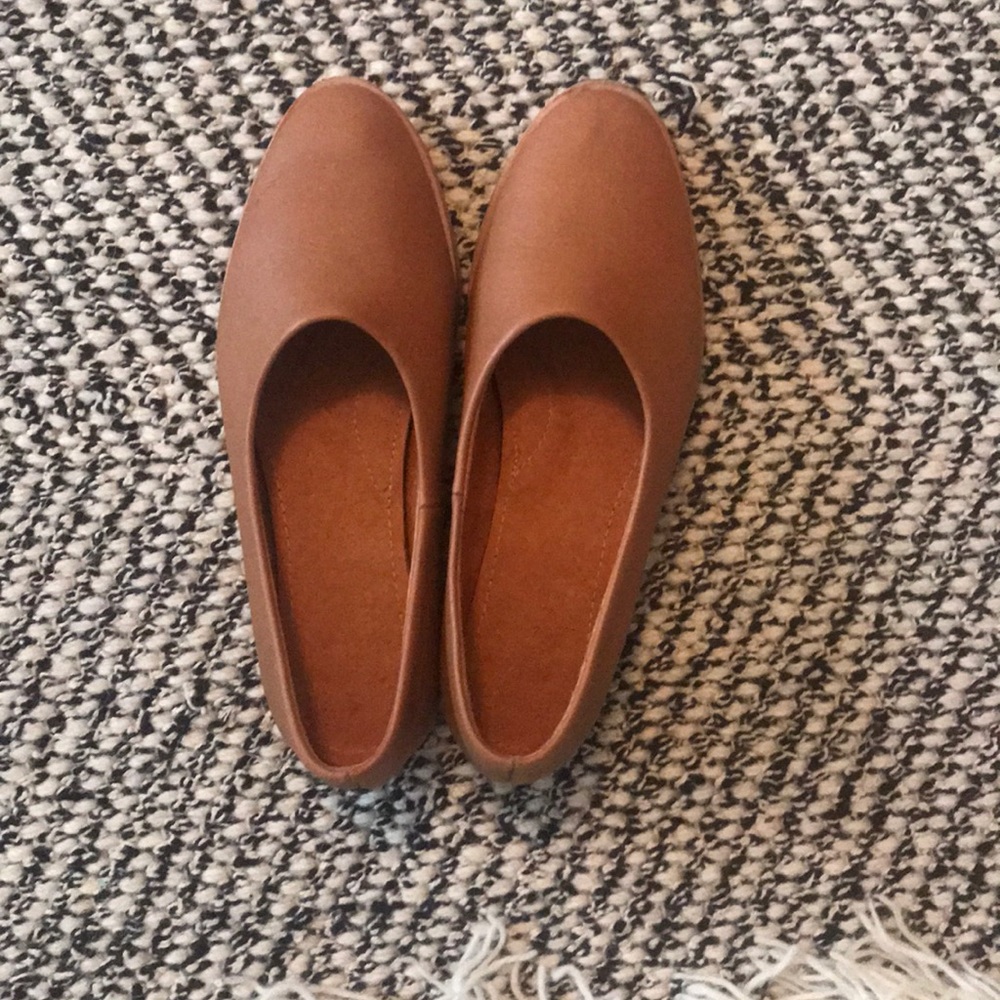 Osborn Clarity Flat in Dune